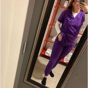 FIGS jogger scrub set purple! Like new only worn a couple times!